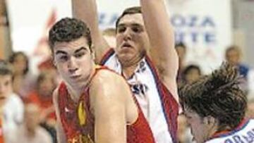 <b>PODERIO. </b>El rebote español no tuvo contestación.