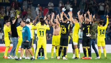 Villarreal's   players after panish La Liga  match between Villarreal CF and UD Almeria  at Ciutat de Valencia   Stadium  on October  23, 2022. (Photo by Jose Miguel Fernandez/NurPhoto via Getty Images)