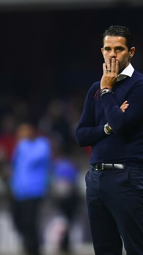 Fernando Gago head coach of Guadalajara during the 10th round match between Cruz Azul and Guadalajara as part of the Torneo Clausura 2024 Liga BBVA MX at Azteca Stadium on March 02, 2024 in Mexico City, Mexico.