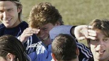 <B>BUEN ROLLO.</B> El preparador físico del Real Madrid, satisfecho con la actitud y el esfuerzo de los jugadores.