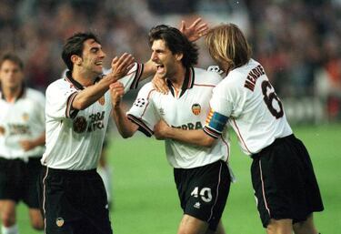 Carboni: "Teníamos al Piojo que siempre se lucía ante el Barça"