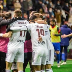 El Albacete se coloca a tiro de piedra del líder