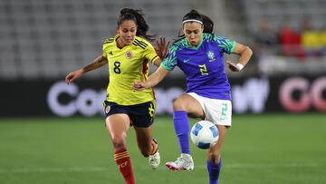 SAN DIEGO, CALIFORNIA - FEBRUARY 24: Antonia #2 of Brazil controls the ball past the defense of Marcela Restrepo #8 of Columbia during the first half of a Group B - 2024 Concacaf W Gold Cup game at Snapdragon Stadium on February 24, 2024 in San Diego, California. Sean M. Haffey/Getty Images/AFP (Photo by Sean M. Haffey / GETTY IMAGES NORTH AMERICA / Getty Images via AFP)