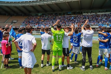El hist¨®rico Xerez CD festeja su ascenso virtual a Segunda RFEF