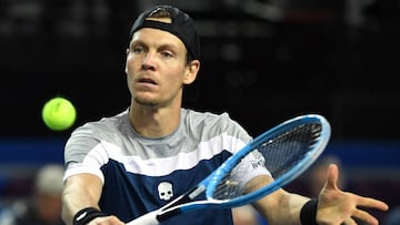 Tomas Berdych se retira y su padre le fastidia la sorpresa