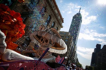 El Día de los Muertos, en la Ciudad de México, México.  