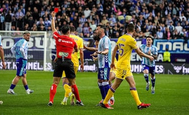 Juanfran Funes: “Dije a los jugadores que no pusieran fácil una roja”
