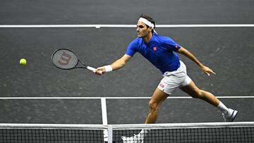 Tennis - Laver Cup - 02 Arena, London, Britain - September 24, 2022 Team Europe's Roger Federer in action during his doubles match with Rafael Nadal against Team World's Jack Sock and Frances Tiafoe REUTERS/Dylan Martinez