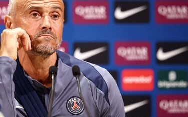 Luis Enrique entrena 48 horas después de ser operado