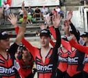 El BMC se impone en la crono por equipos en Nimes