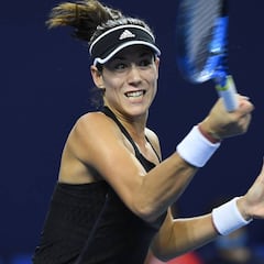 Muguruza sufre para batir a Zhang en su debut en Zhuhai