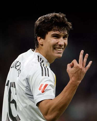 Gonzalo García se consagra en LaLiga con su primer hat-trick: tres goles (20’, 50’, 82’) en la victoria 5‑1 ante el Betis el 4 de enero de 2026.