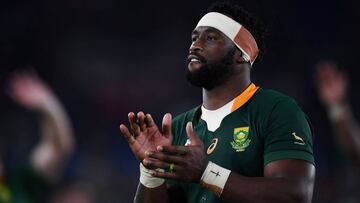 Kolisi, de la pobreza a liderar a Sudáfrica en la final del Mundial