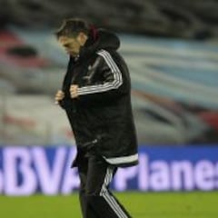 Berizzo no saludó a Simeone por el fichaje de Augusto