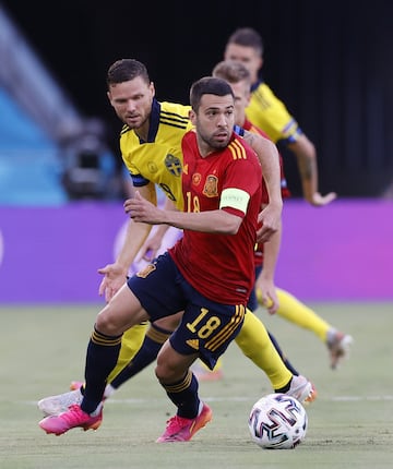 Jordi Alba y Marcus Berg.