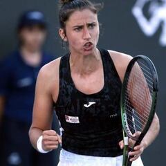 Sorribes somete a Volynets y Masarova no puede con Paquet