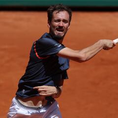 Medvedev cae y se queja: “Estoy en desventaja”