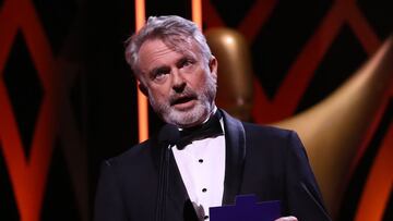 A través de una entrevista para The Guardian, el actor Sam Neill revela que fue diagnosticado con cáncer de sangre en etapa tres. Aquí los detalles.