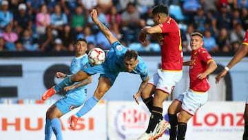 Futbol, Deportes Iquique vs Union Espanola.
Fecha 30, Campeonato Nacional 2024.
El jugador de Deportes Iquique Miguel Sanhueza es fotografiado durante el partido de primera division contra Union Espanola disputado en el estadio Tierra de Campeones de Iquique, Chile.
09/11/2024
Alex Diaz/Photosport
Soccer, Deportes Iquique vs Union Espanola.
Date 30, National Championship 2024.
Deportes Iquique player Miguel Sanhueza is photographed during the first division match against Union Espanola at the Tierra de Campeones stadium in Iquique, Chile.
09/11/2024
Alex Diaz/Photosport