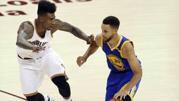 Ian Shumpert con Stephen Curry.