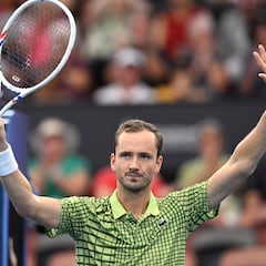 Medvedev continúa con su regreso y Lehecka preocupa antes de Australia