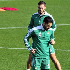 La mano que mece el Betis