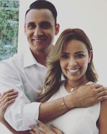 Keylor Navas está de fiesta por su cumpleaños y te presentamos algunas de sus mejores fotos con su esposa, Andrea Salas.