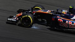 Sainz con el Toro Rosso en Sepang.