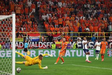 Ollie Watkins anotó el gol de la victoria de Inglaterra contra Holanda en la semifinal de la Eurocopa. 
