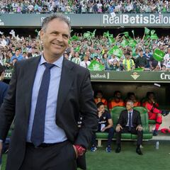 Caparrós: "No creo que mi sitio sea la dirección deportiva"