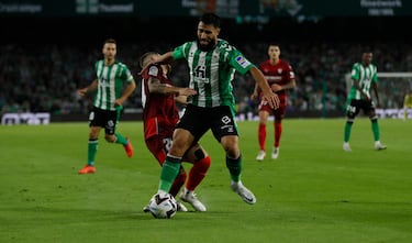 Polmica en el derbi: hat-trick de tarjetas rojas del VAR