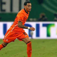 Gregory van der Wiel es nuevo jugador de Toronto FC