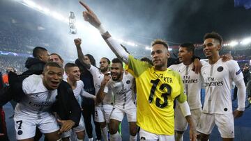 El PSG celebra el triunfo frente al Liverpool.