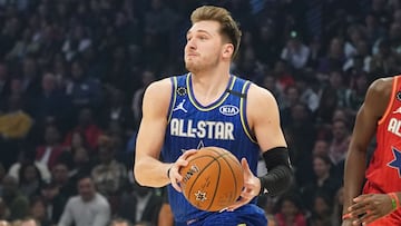 Feb 16, 2020; Chicago, Illinois, USA; Team LeBron guard Luka Doncic of the Dallas Mavericks drives to the basket past Team Giannis forward Pascal Siakam of the Toronto Raptors in the first quarter during the 2020 NBA All Star Game at United Center. Mandatory Credit: Kyle Terada-USA TODAY Sports