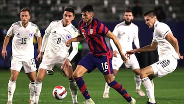 Estados Unidos despidi&oacute; el a&ntilde;o con una victoria de 1-0 ante Bosnia Herzegovina. Cole Bassett marc&oacute; el &uacute;nico gol que le dio el triunfo a los de Berhalter.