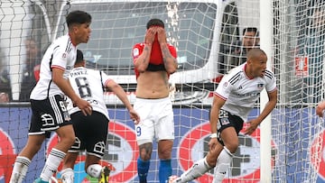 Futbol, Colo Colo vs Universidad Catolica