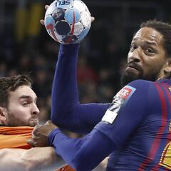 El Barcelona arrolla al campeón sueco: a un paso de cuartos