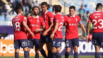 Festejan los hinchas: la UC renueva a una de sus grandes figuras