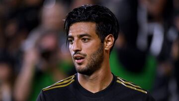 Carlos Vela still keen on Barcelona loan: "Who could say no to Messi?"