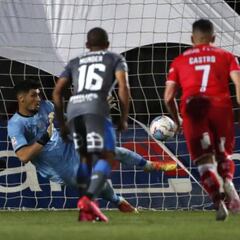 Los clubes que más veces vencieron a la UC tetracampeona