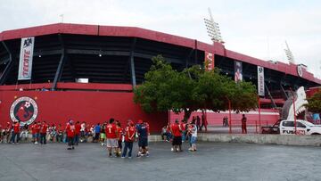 El duelo de este día entre Tiburones y América se llevará a cabo pese a la llegada de la tormenta tropical Earl al puerto jarocho.
