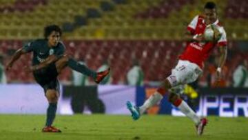 El mediocampista sufre de un espasmo muscular que le impide jugar ante Estudiantes de la Plata.