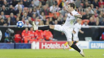 Santi Mina marcó así ante el Young Boys.