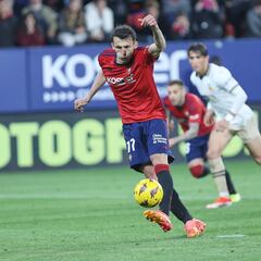 Budimir es humano y el Valencia lo festeja por todo lo alto