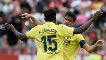 Jackson celebra con Gerard el gol de la victoria del Villarreal.