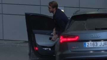 Sergio Ramos: Real Madrid star's fetching 'business casual' look