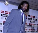 Adebayor no llegó a tiempo para entrenarse esta tarde