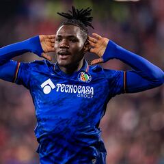 Uche-Fabio Silva: escándalo por el plagio en sus cartas de despedida