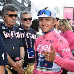 Evenepoel esquiva una ‘bala’: “Por suerte, no estuve en la caída”