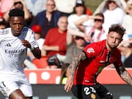 Vinicius Jr. y Pablo Maffeo en el Mallorca-Real Madrid.